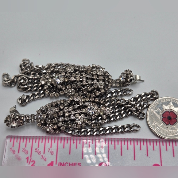 Stella & Dot Retired Petra Fringe Chandelier Earrings Silver Tone Rhinestones - Picture 6 of 12